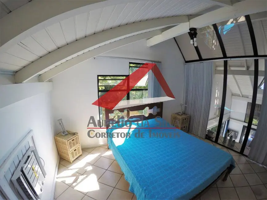 Apartamento com 3 quartos à venda e para alugar em Centro, Bombinhas - SC - imagem 9 Foto 9 de Apartamento com 3 quartos à venda e para alugar em Centro, Bombinhas - SC