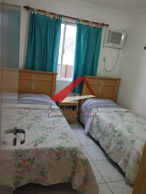 Foto 8 de Apartamento com 2 quartos à venda e para alugar em Centro, Bombinhas - SC