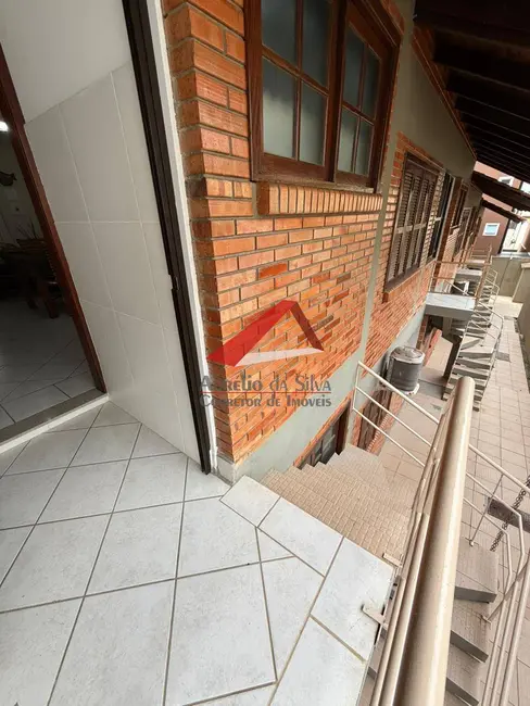 Foto 4 de Apartamento com 2 quartos à venda, 70m2 em Centro, Bombinhas - SC