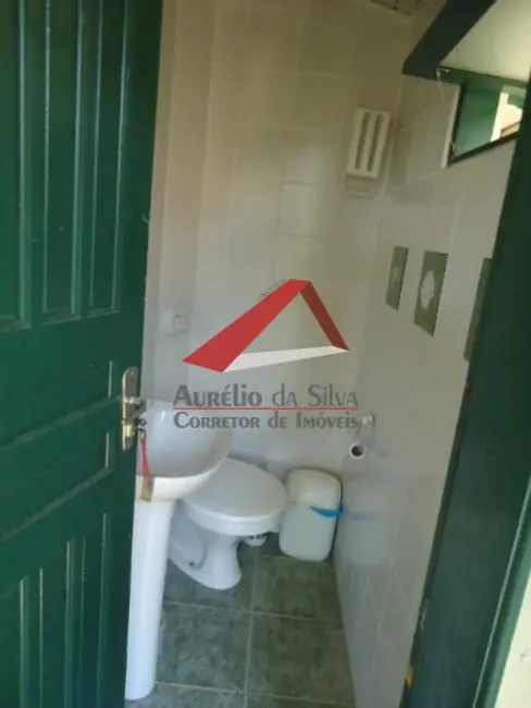 Apartamento com 3 quartos para alugar, 80m2 em Centro, Bombinhas - SC - imagem 9 Foto 9 de Apartamento com 3 quartos para alugar, 80m2 em Centro, Bombinhas - SC