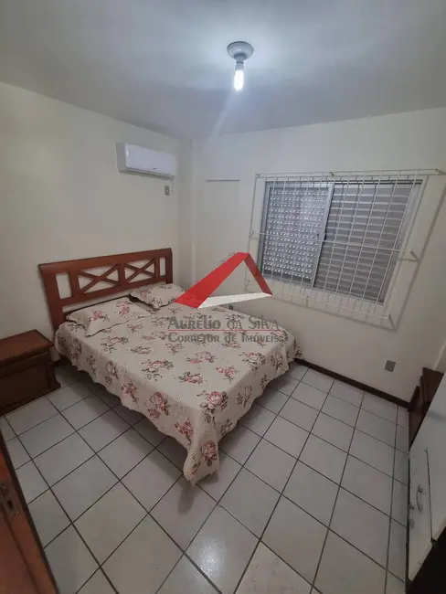 Apartamento com 1 quarto para alugar, 20m2 em Centro, Bombinhas - SC - imagem 4 Foto 4 de Apartamento com 1 quarto para alugar, 20m2 em Centro, Bombinhas - SC