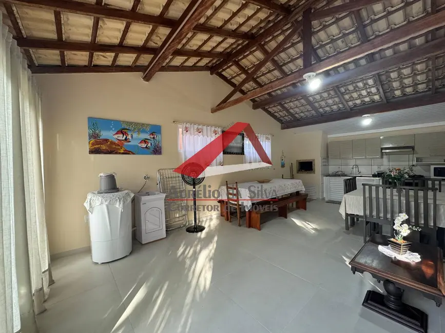 Apartamento com 4 quartos para alugar em Centro, Bombinhas - SC - imagem 6 Foto 6 de Apartamento com 4 quartos para alugar em Centro, Bombinhas - SC