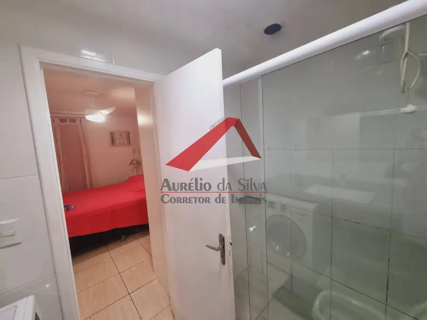 Foto 9 de Apartamento com 1 quarto à venda e para alugar, 35m2 em Centro, Bombinhas - SC