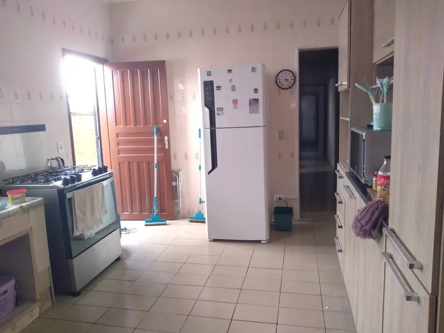 Foto 5 de Casa com 2 quartos à venda, 150m2 em Caiçara, Praia Grande - SP