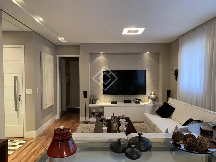 Apartamento com 3 quartos à venda, 137m2 em Vila Suzana, São Paulo - SP - imagem 3 Foto 3 de Apartamento com 3 quartos à venda, 137m2 em Vila Suzana, São Paulo - SP