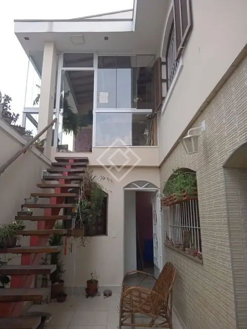 Casa com 3 quartos à venda, 247m2 em Quarta Parada, São Paulo - SP - imagem 4 Foto 4 de Casa com 3 quartos à venda, 247m2 em Quarta Parada, São Paulo - SP