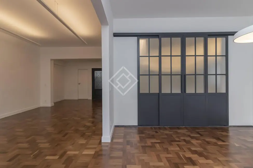 Foto 1 de Apartamento com 3 quartos à venda, 239m2 em Higienópolis, São Paulo - SP