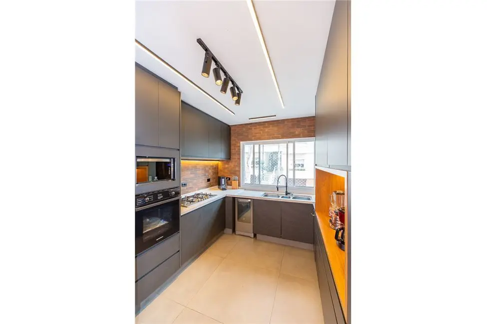 Foto 4 de Casa de Condomínio com 4 quartos à venda, 223m2 em Campo Belo, São Paulo - SP