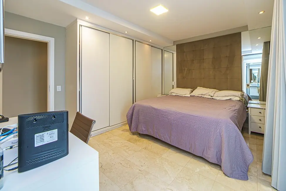 Foto 5 de Apartamento com 3 quartos à venda, 192m2 em Campo Belo, São Paulo - SP