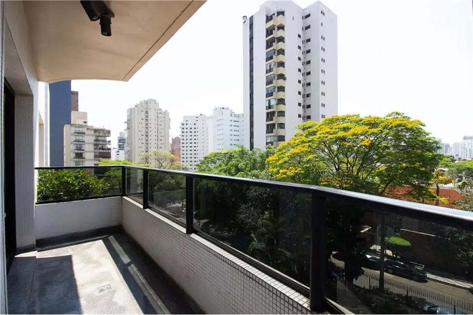 Foto 1 de Apartamento com 4 quartos à venda, 220m2 em Moema, São Paulo - SP