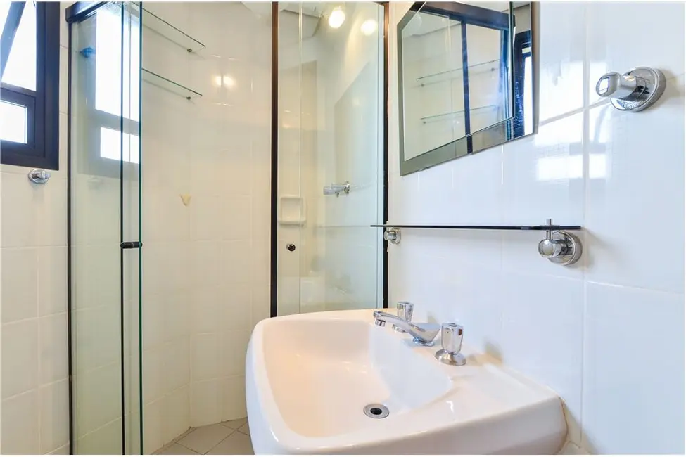 Cobertura com 3 quartos à venda, 176m2 em Higienópolis, São Paulo - SP - imagem 8 Foto 8 de Cobertura com 3 quartos à venda, 176m2 em Higienópolis, São Paulo - SP