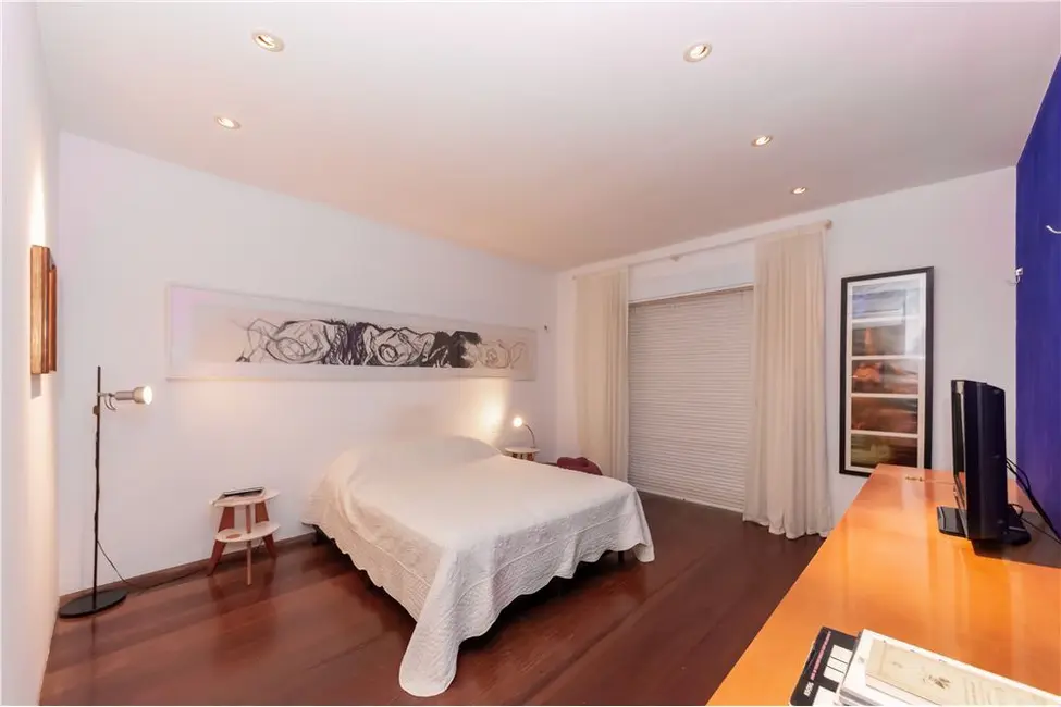 Casa com 2 quartos à venda, 350m2 em Sumaré, São Paulo - SP - imagem 6 Foto 6 de Casa com 2 quartos à venda, 350m2 em Sumaré, São Paulo - SP