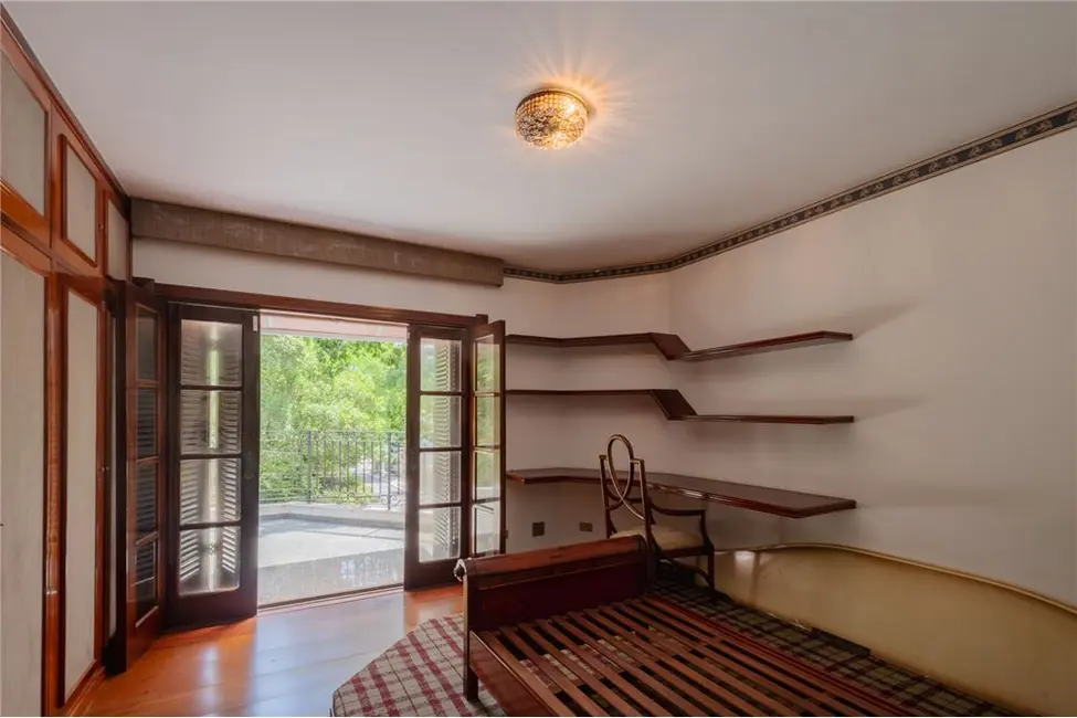 Casa com 5 quartos à venda, 629m2 em Jardim da Saúde, São Paulo - SP - imagem 5 Foto 5 de Casa com 5 quartos à venda, 629m2 em Jardim da Saúde, São Paulo - SP