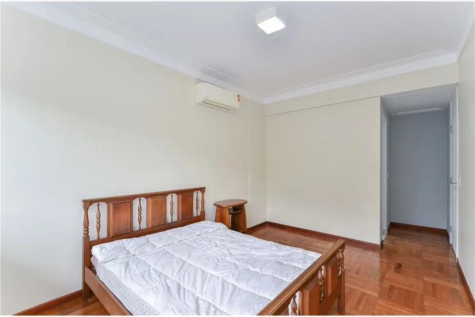 Casa com 4 quartos à venda, 311m2 em Planalto Paulista, São Paulo - SP - imagem 9 Foto 9 de Casa com 4 quartos à venda, 311m2 em Planalto Paulista, São Paulo - SP