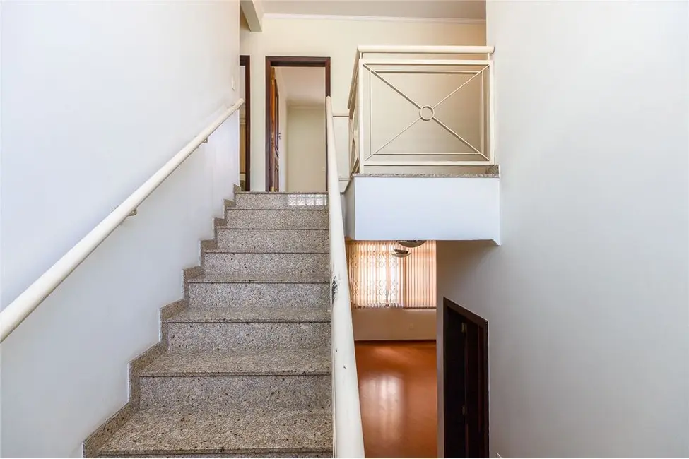 Foto 3 de Casa com 4 quartos à venda, 332m2 em Moema, São Paulo - SP