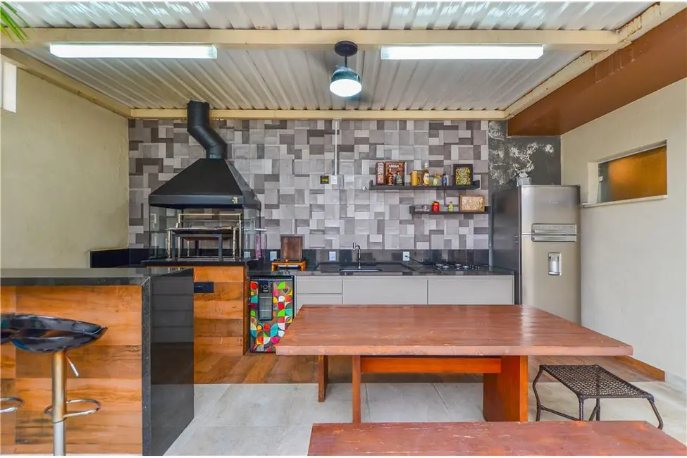 Foto 4 de Casa com 3 quartos à venda, 259m2 em Vila Mariana, São Paulo - SP