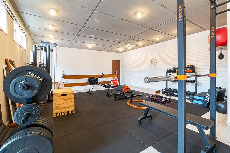 Casa com 3 quartos à venda, 709m2 em Pinheiros, São Paulo - SP - imagem 9 Foto 9 de Casa com 3 quartos à venda, 709m2 em Pinheiros, São Paulo - SP