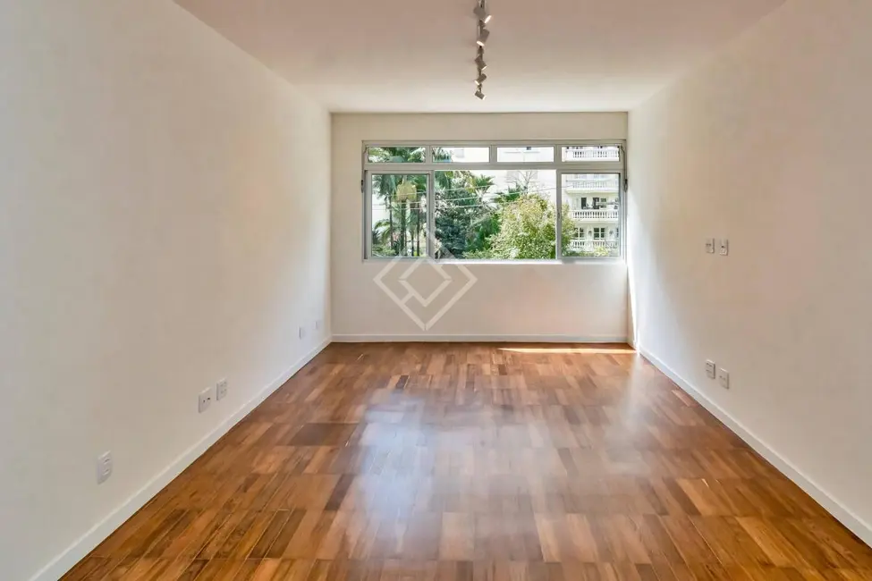 Foto 4 de Apartamento com 3 quartos à venda, 129m2 em Itaim Bibi, São Paulo - SP