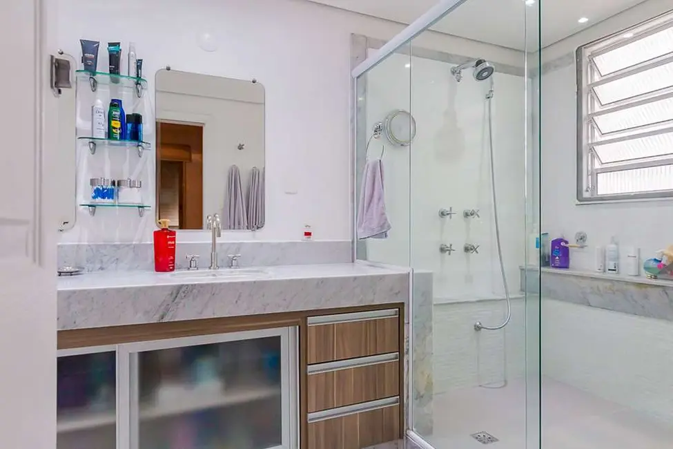 Apartamento com 3 quartos à venda, 151m2 em Higienópolis, São Paulo - SP - imagem 3 Foto 3 de Apartamento com 3 quartos à venda, 151m2 em Higienópolis, São Paulo - SP