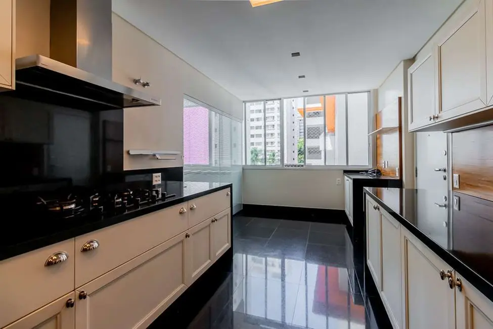 Apartamento com 4 quartos à venda, 452m2 em Higienópolis, São Paulo - SP - imagem 9 Foto 9 de Apartamento com 4 quartos à venda, 452m2 em Higienópolis, São Paulo - SP