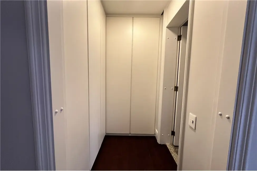 Apartamento com 4 quartos à venda, 318m2 em Vila Nova Conceição, São Paulo - SP - imagem 7 Foto 7 de Apartamento com 4 quartos à venda, 318m2 em Vila Nova Conceição, São Paulo - SP