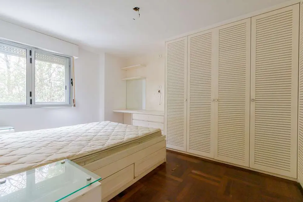 Foto 4 de Apartamento com 4 quartos à venda, 180m2 em Santa Cecília, São Paulo - SP