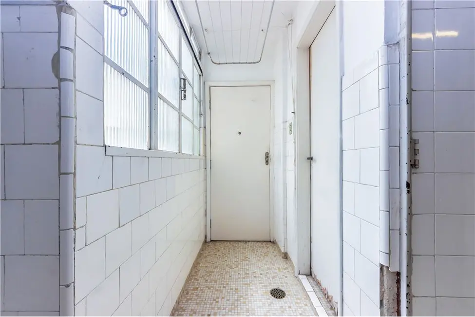 Apartamento com 3 quartos à venda, 122m2 em Pinheiros, São Paulo - SP - imagem 5 Foto 5 de Apartamento com 3 quartos à venda, 122m2 em Pinheiros, São Paulo - SP