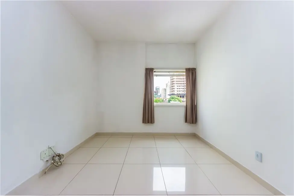 Apartamento com 3 quartos à venda, 122m2 em Pinheiros, São Paulo - SP - imagem 9 Foto 9 de Apartamento com 3 quartos à venda, 122m2 em Pinheiros, São Paulo - SP