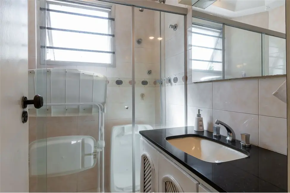 Apartamento com 4 quartos à venda, 191m2 em Higienópolis, São Paulo - SP - imagem 4 Foto 4 de Apartamento com 4 quartos à venda, 191m2 em Higienópolis, São Paulo - SP