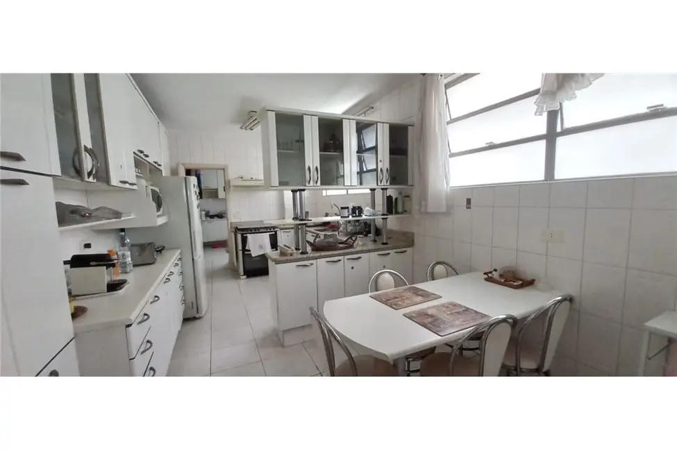 Apartamento com 4 quartos à venda, 254m2 em Higienópolis, São Paulo - SP - imagem 9 Foto 9 de Apartamento com 4 quartos à venda, 254m2 em Higienópolis, São Paulo - SP