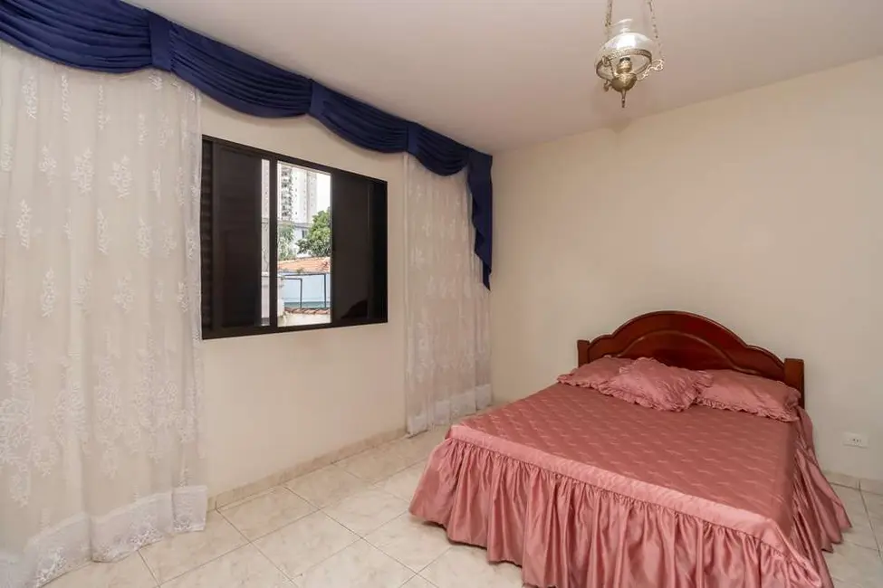 Foto 3 de Casa com 2 quartos à venda, 220m2 em Vila Canero, São Paulo - SP