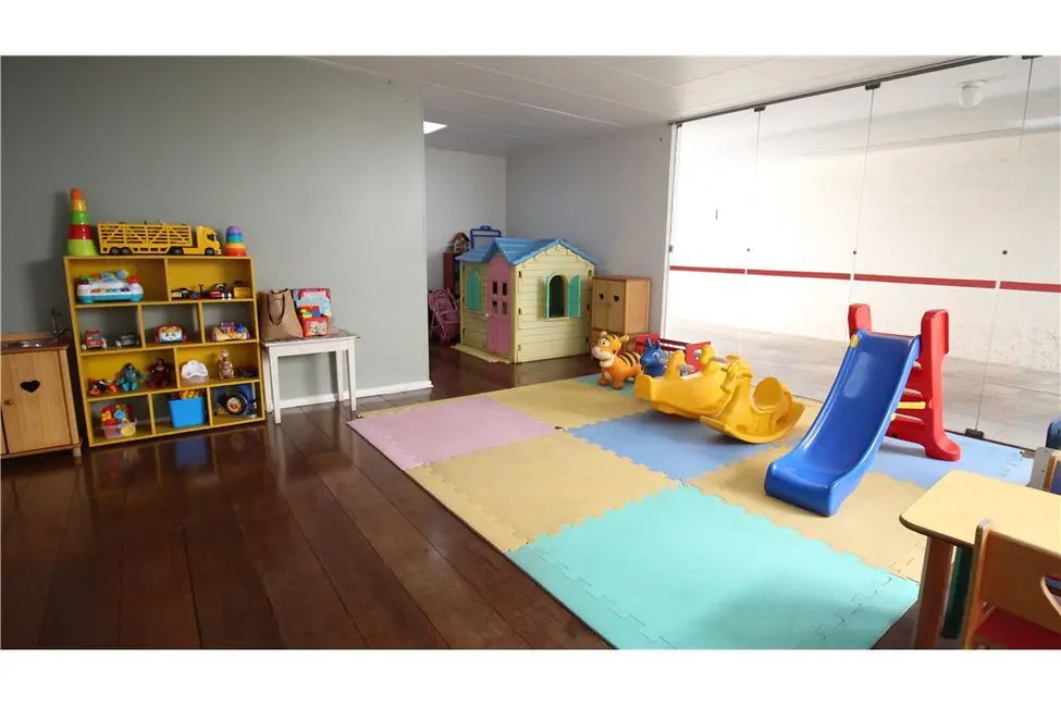 Apartamento com 3 quartos à venda, 143m2 em Pinheiros, São Paulo - SP - imagem 3 Foto 3 de Apartamento com 3 quartos à venda, 143m2 em Pinheiros, São Paulo - SP