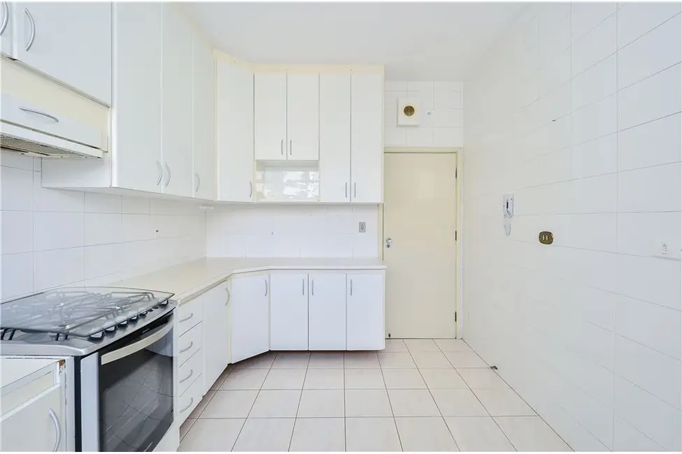 Apartamento com 3 quartos à venda, 209m2 em Santa Cecília, São Paulo - SP - imagem 9 Foto 9 de Apartamento com 3 quartos à venda, 209m2 em Santa Cecília, São Paulo - SP