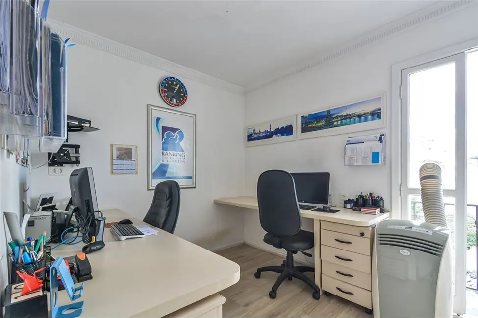 Foto 6 de Apartamento com 4 quartos à venda, 136m2 em Itaim Bibi, São Paulo - SP