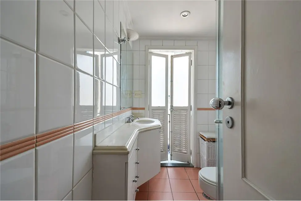 Foto 3 de Apartamento com 4 quartos à venda, 136m2 em Itaim Bibi, São Paulo - SP