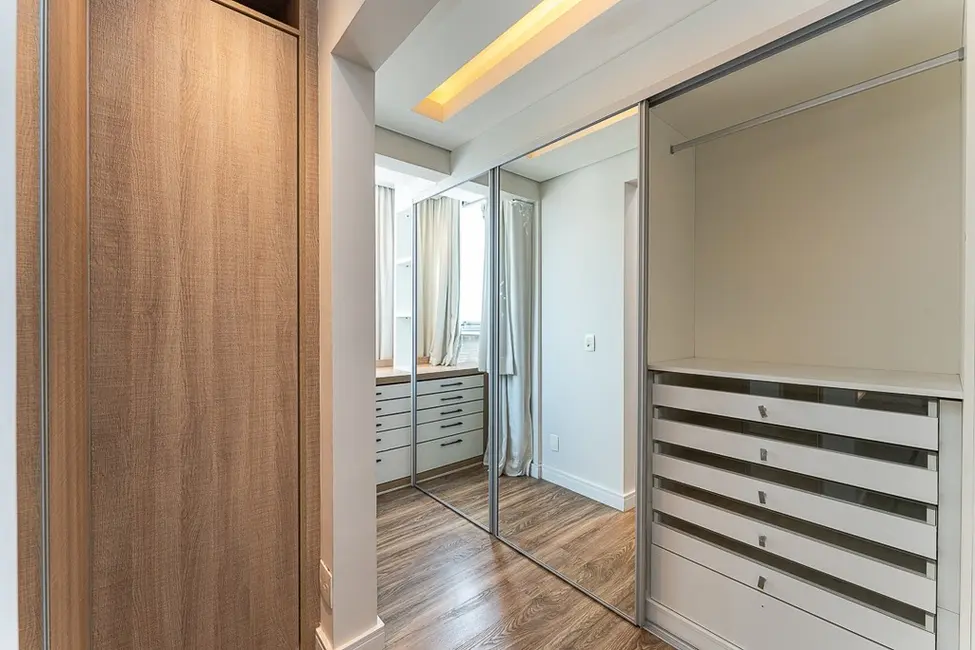Foto 2 de Cobertura com 2 quartos à venda, 143m2 em Vila Olímpia, São Paulo - SP