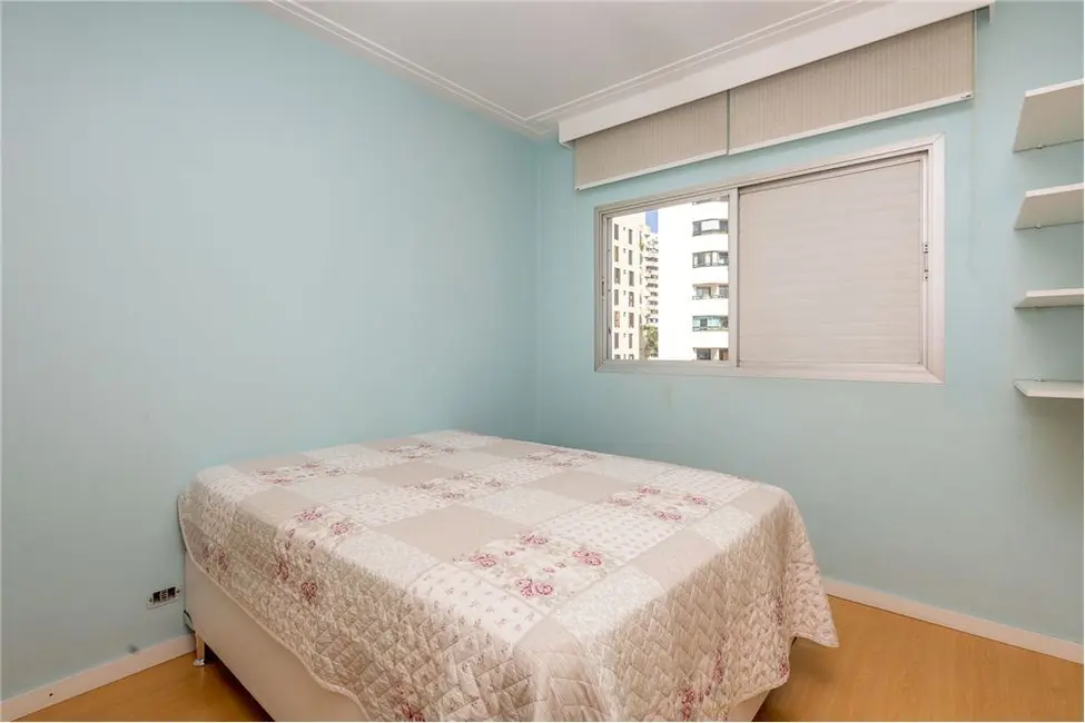 Foto 9 de Apartamento com 4 quartos à venda, 196m2 em Moema, São Paulo - SP