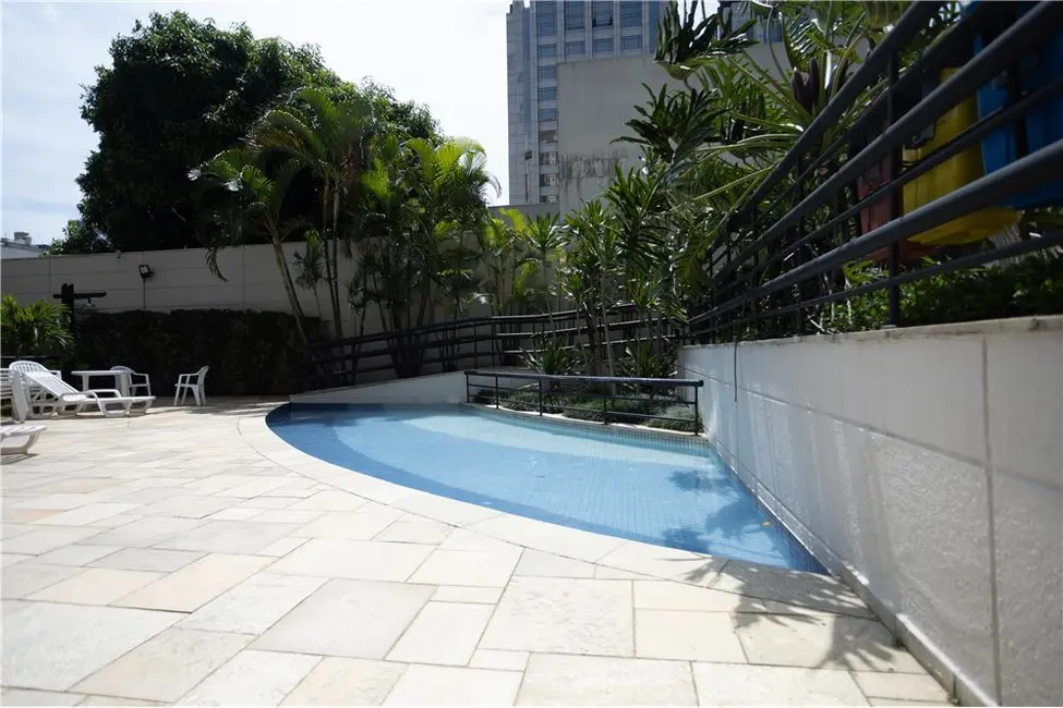 Cobertura com 5 quartos à venda, 355m2 em Moema, São Paulo - SP - imagem 3 Foto 3 de Cobertura com 5 quartos à venda, 355m2 em Moema, São Paulo - SP