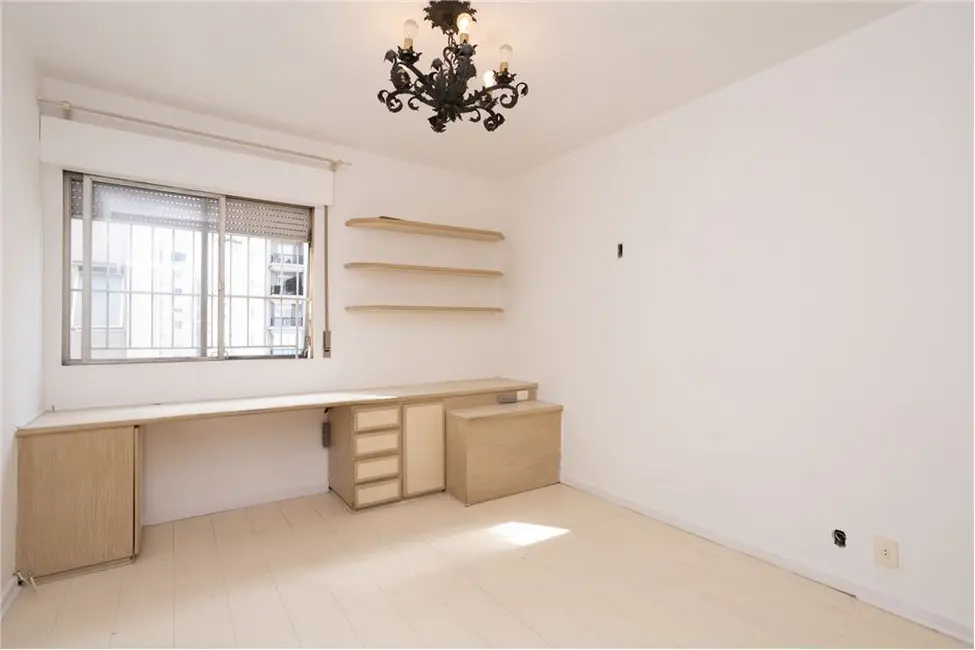 Apartamento com 3 quartos à venda, 145m2 em Jardim Paulista, São Paulo - SP - imagem 2 Foto 2 de Apartamento com 3 quartos à venda, 145m2 em Jardim Paulista, São Paulo - SP