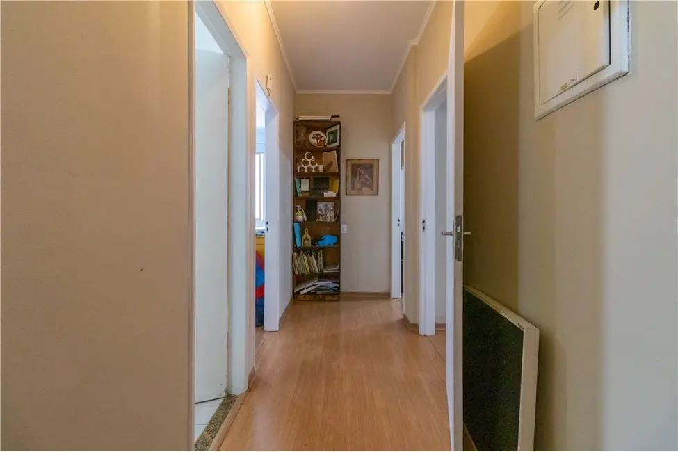 Apartamento com 3 quartos à venda, 165m2 em Cerqueira César, São Paulo - SP - imagem 8 Foto 8 de Apartamento com 3 quartos à venda, 165m2 em Cerqueira César, São Paulo - SP