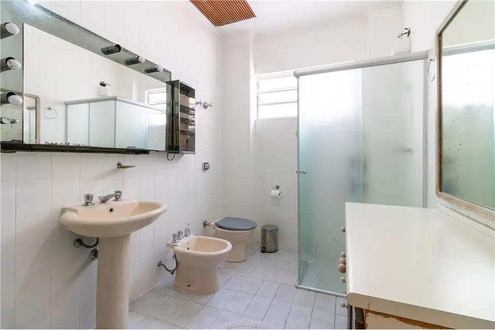 Apartamento com 3 quartos à venda, 165m2 em Cerqueira César, São Paulo - SP - imagem 3 Foto 3 de Apartamento com 3 quartos à venda, 165m2 em Cerqueira César, São Paulo - SP