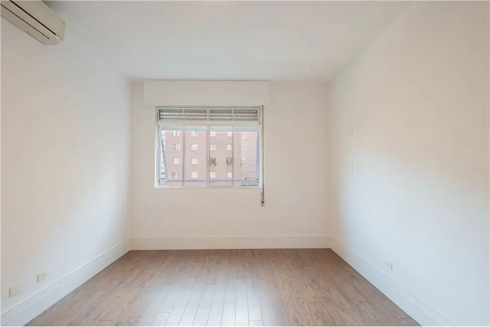 Foto 4 de Apartamento com 2 quartos à venda, 156m2 em Cerqueira César, São Paulo - SP