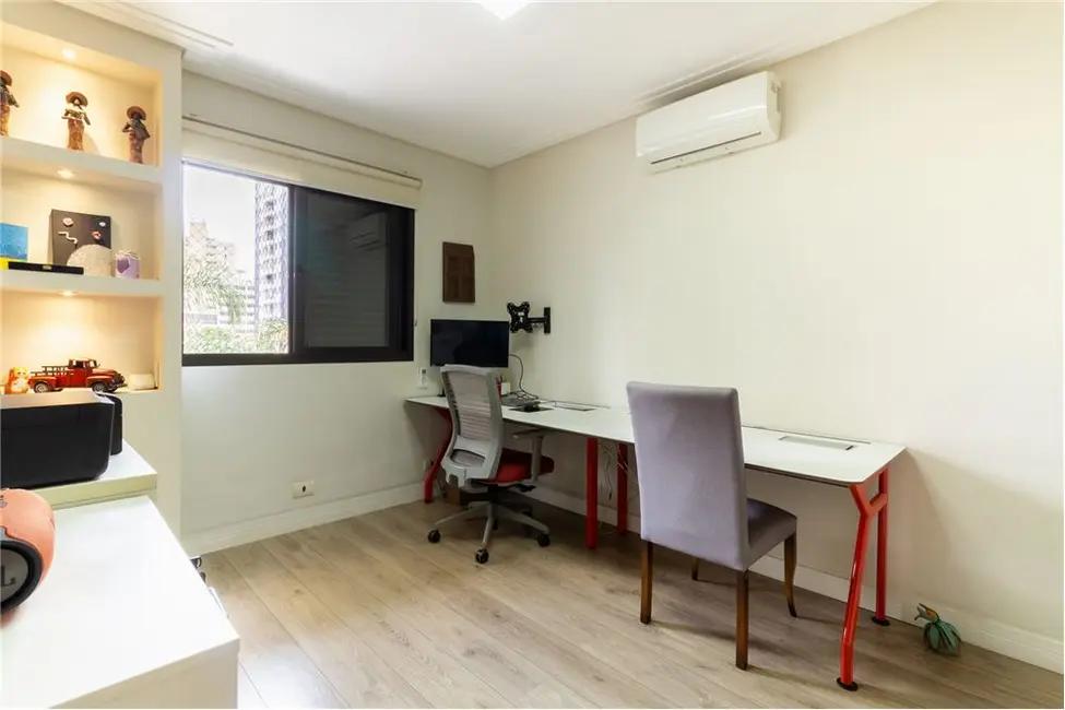 Foto 4 de Apartamento com 3 quartos à venda, 110m2 em Cambuci, São Paulo - SP