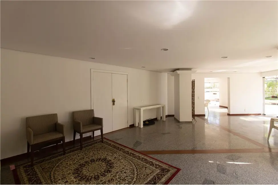 Apartamento com 3 quartos à venda, 143m2 em Moema, São Paulo - SP - imagem 9 Foto 9 de Apartamento com 3 quartos à venda, 143m2 em Moema, São Paulo - SP