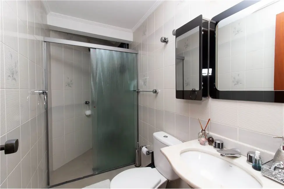 Apartamento com 3 quartos à venda, 143m2 em Moema, São Paulo - SP - imagem 3 Foto 3 de Apartamento com 3 quartos à venda, 143m2 em Moema, São Paulo - SP