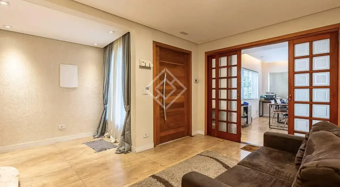 Foto 6 de Casa com 4 quartos à venda, 300m2 em Cambuci, São Paulo - SP