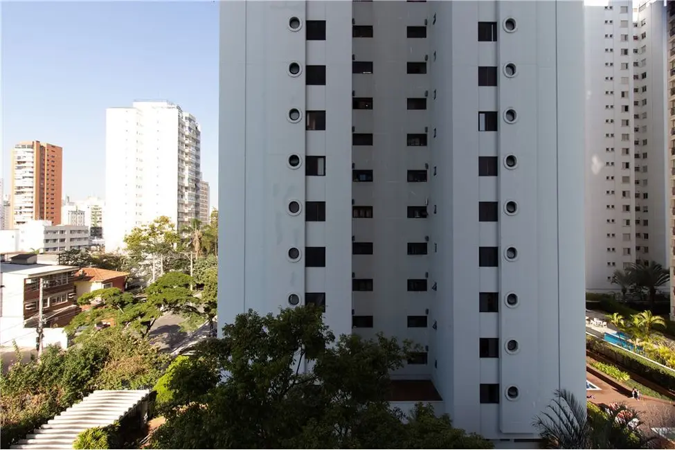 Apartamento com 3 quartos à venda, 95m2 em Moema, São Paulo - SP - imagem 2 Foto 2 de Apartamento com 3 quartos à venda, 95m2 em Moema, São Paulo - SP