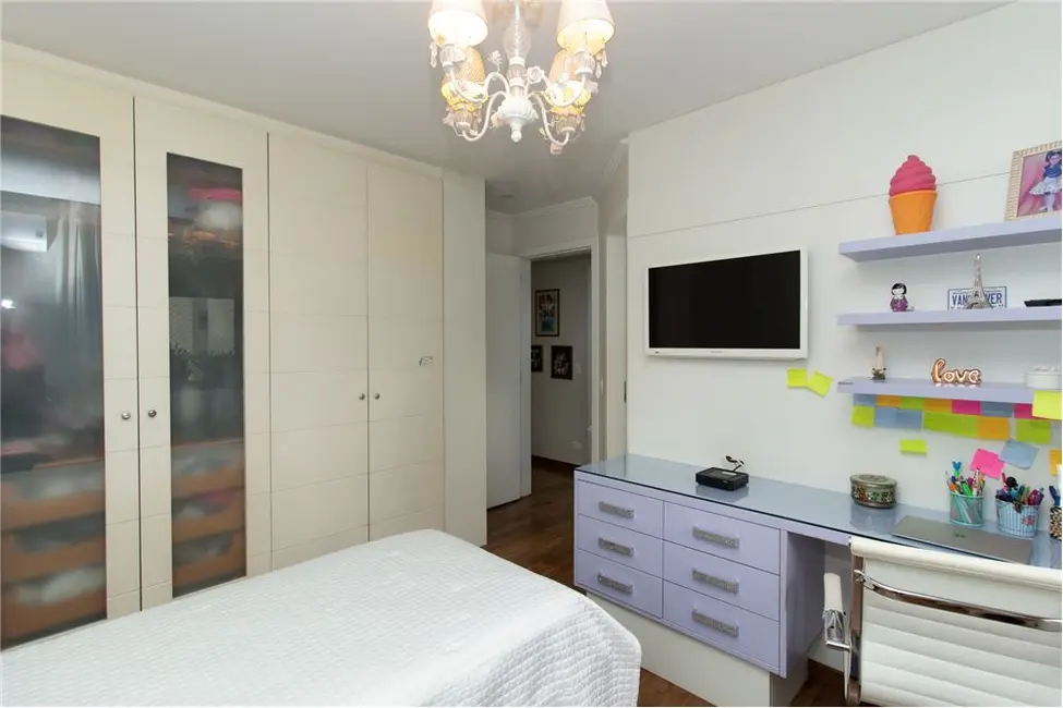 Foto 3 de Apartamento com 3 quartos à venda, 162m2 em Aclimação, São Paulo - SP