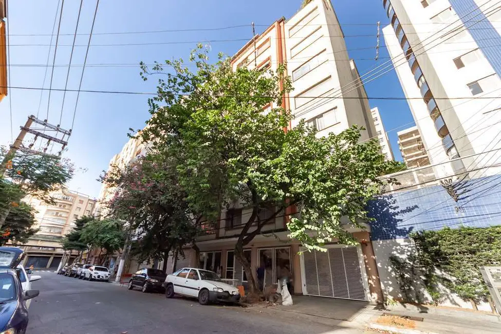 Apartamento com 3 quartos à venda, 145m2 em Santa Cecília, São Paulo - SP - imagem 3 Foto 3 de Apartamento com 3 quartos à venda, 145m2 em Santa Cecília, São Paulo - SP