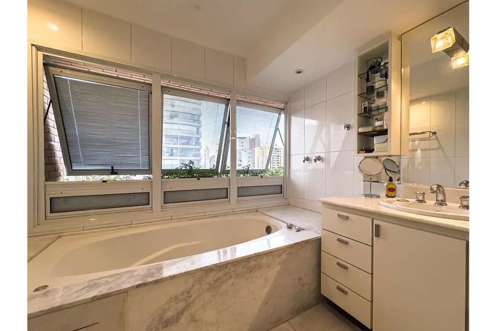 Foto 9 de Cobertura com 5 quartos à venda, 368m2 em Moema, São Paulo - SP